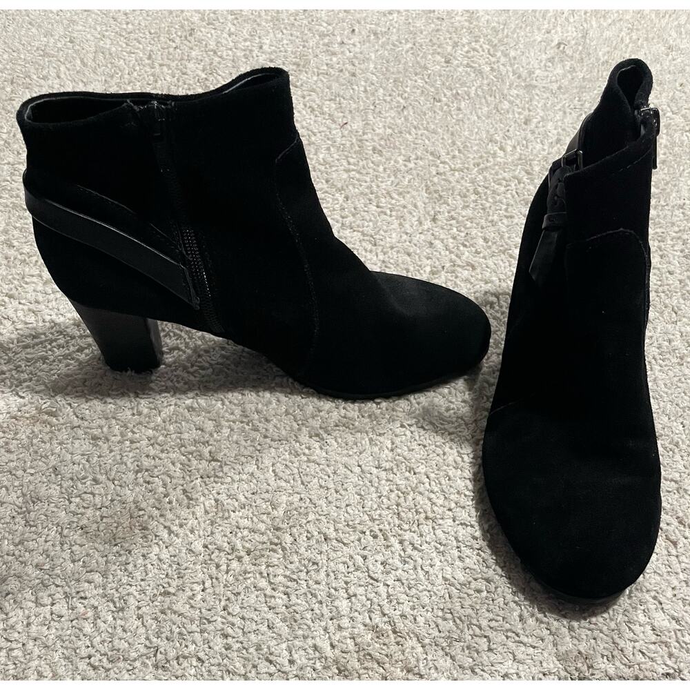 G.H Bass Women's Size 7.5 M Ayda Leather Ankle Booties Black Stacked Heel Boots